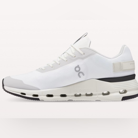 On Running CloudNova Form Sneakers - Picture 3 of 12